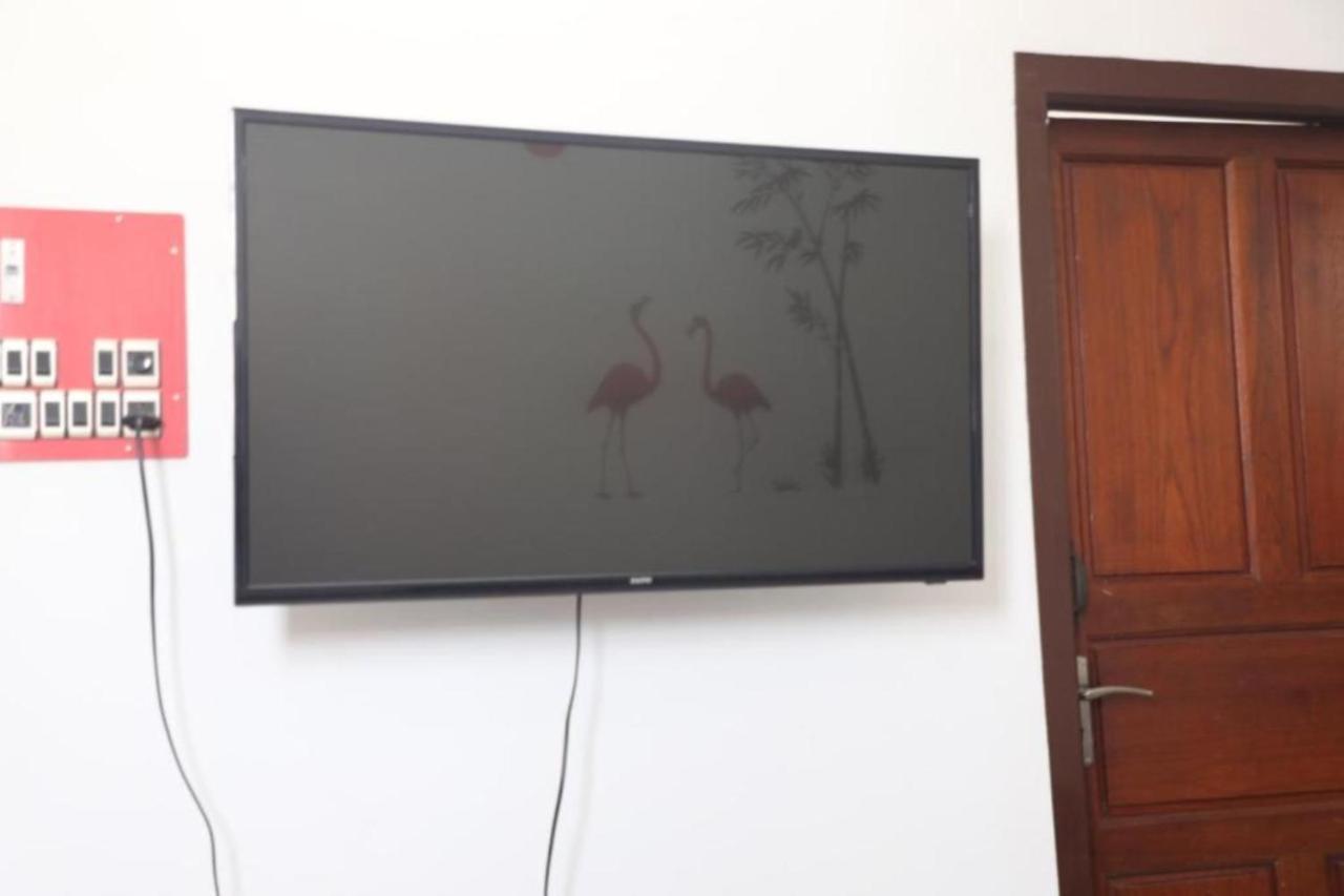 Bluemoon Homestay 퐁디셰리 외부 사진
